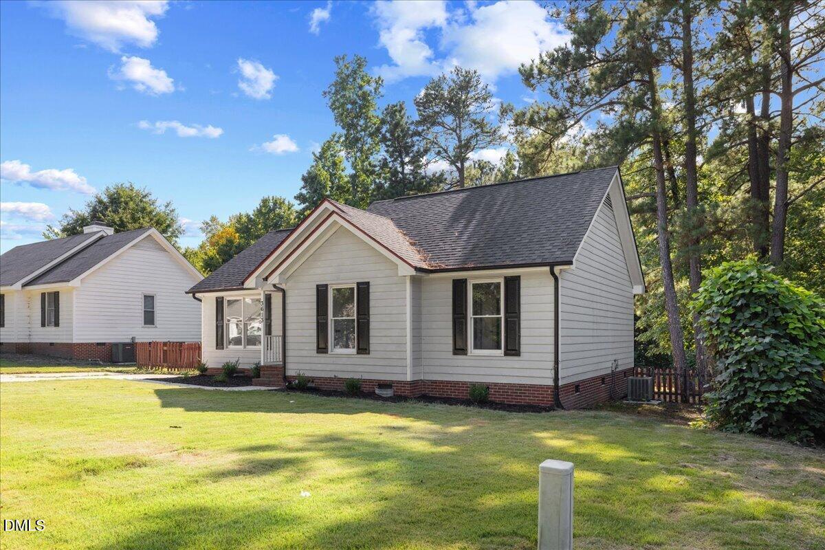 3613 Castlegate Drive Raleigh, NC 27616 - Photo 3 of 33 08-3613 Castlegate Dr