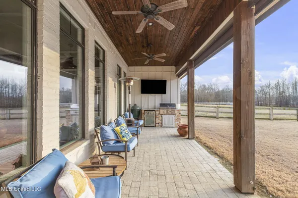 $699,000 | 115 Crossview Place, Brandon, MS 39047
