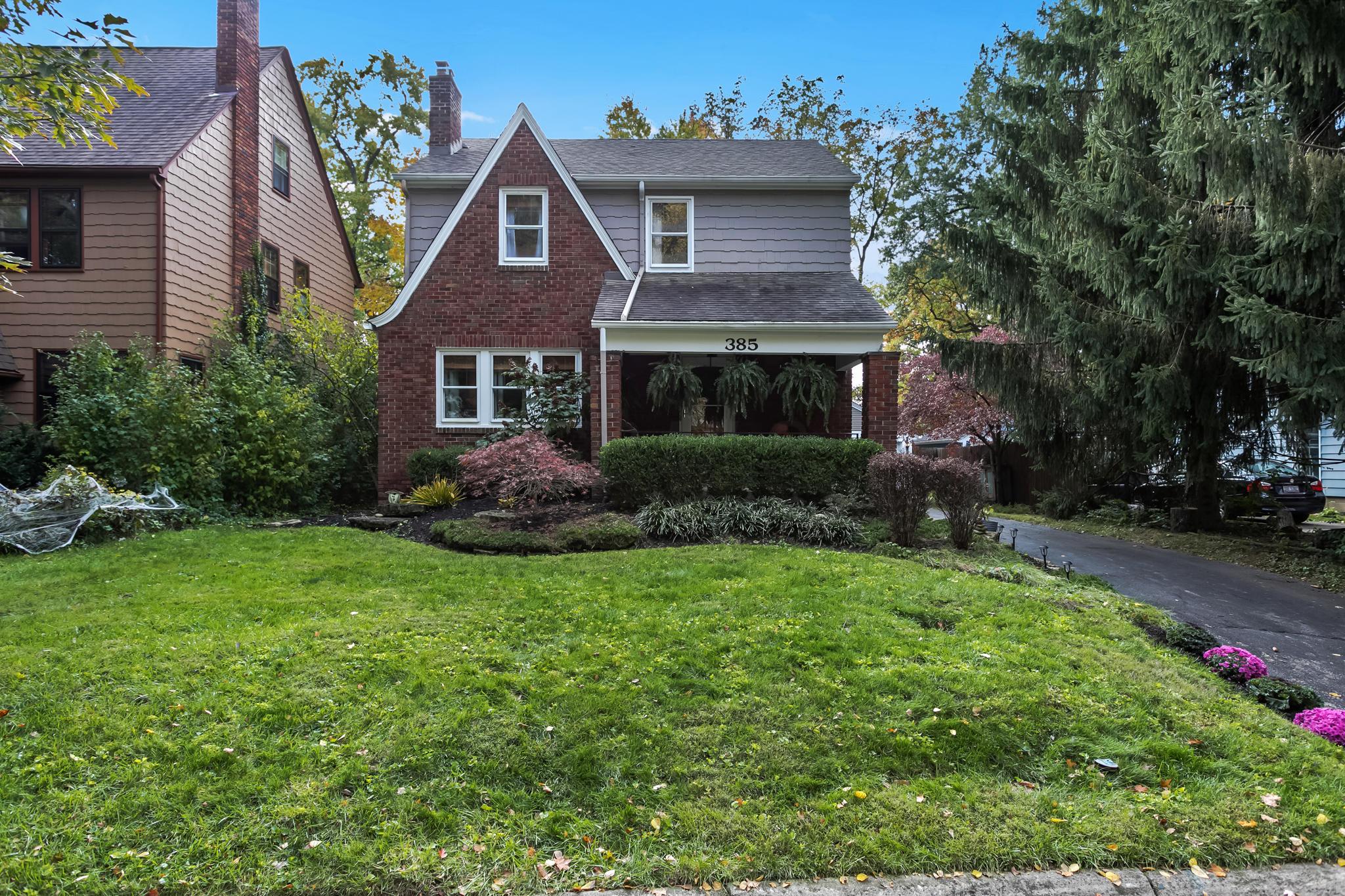 385 Mimring Road Columbus, OH 43202 - Photo 4 of 46