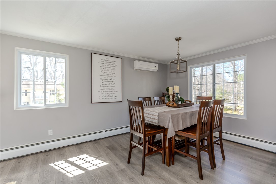 34 Eagle Run, Unit C Warwick, RI 02818 - Photo 9 of 29 Dining area
