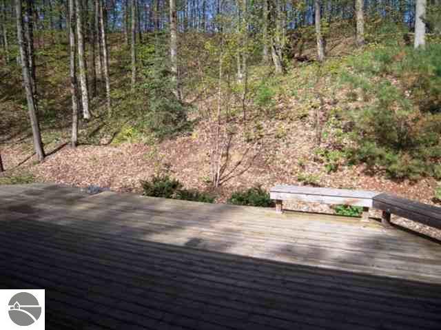 940 South Ridgeview Trail Suttons Bay, MI 49682 - Photo 4 of 15 1704418-3.JPG