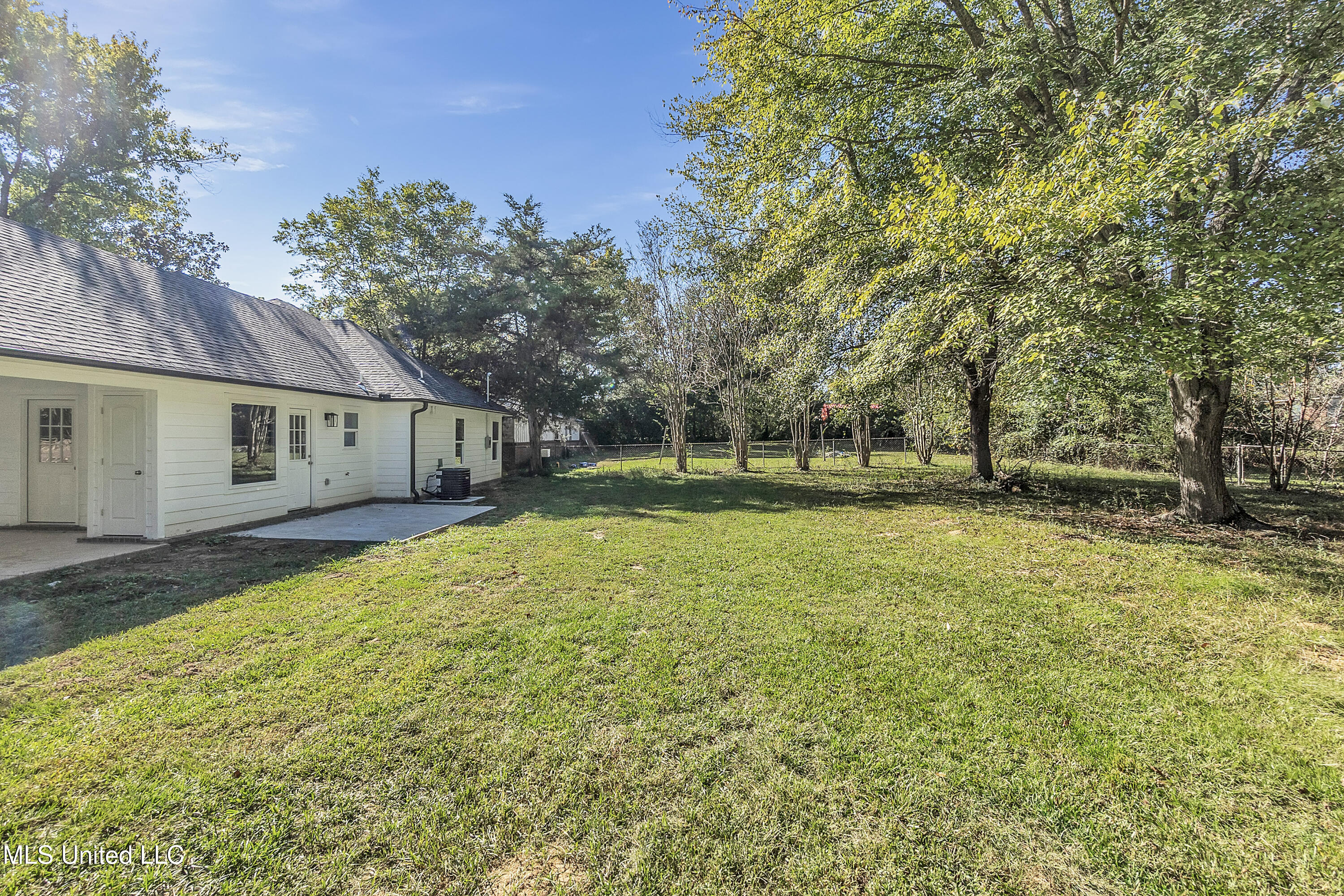 656 Coleman Avenue Holly Springs, MS 38635 - Photo 28 of 31 IMG_4198