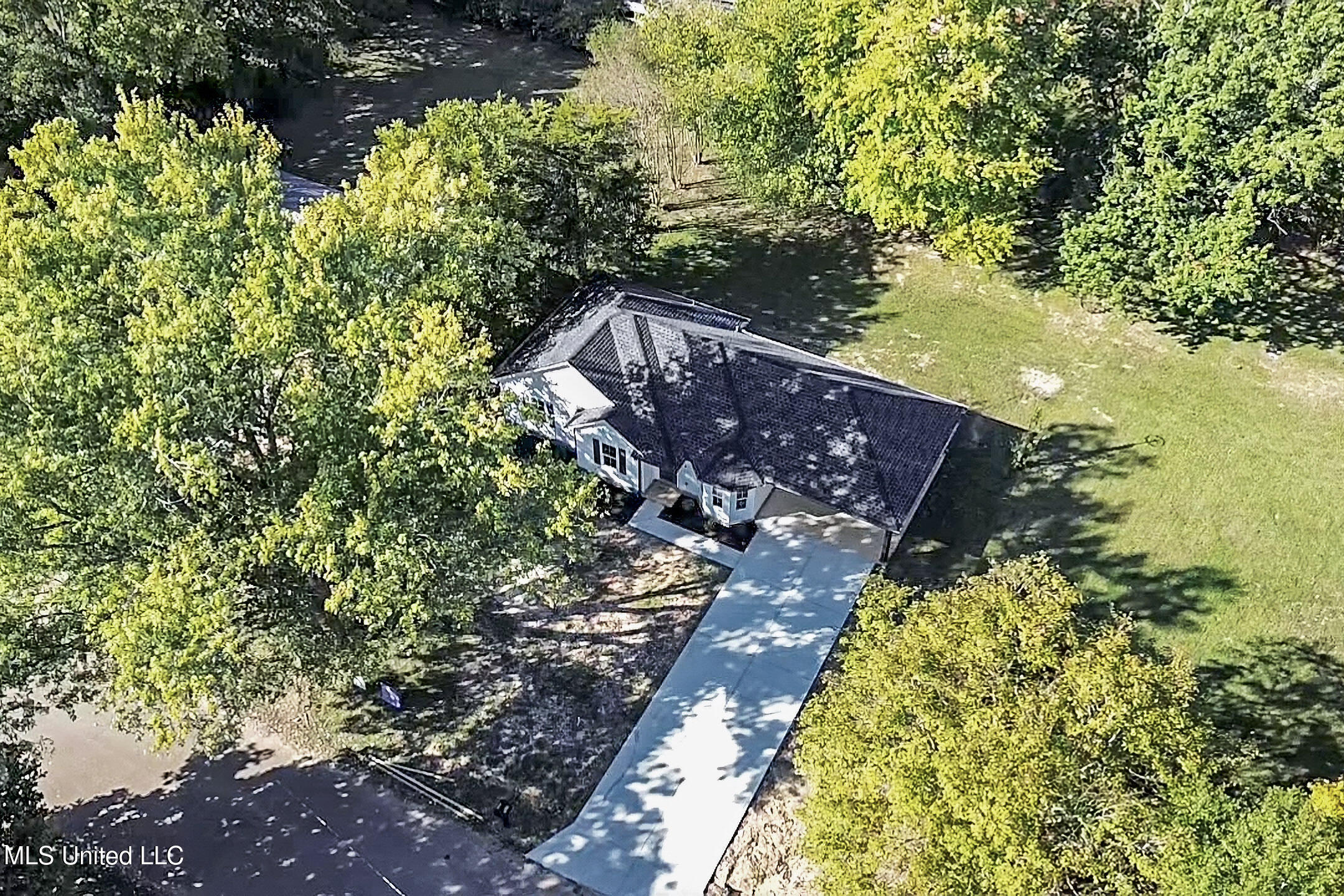 656 Coleman Avenue Holly Springs, MS 38635 - Photo 29 of 31 IMG_4199