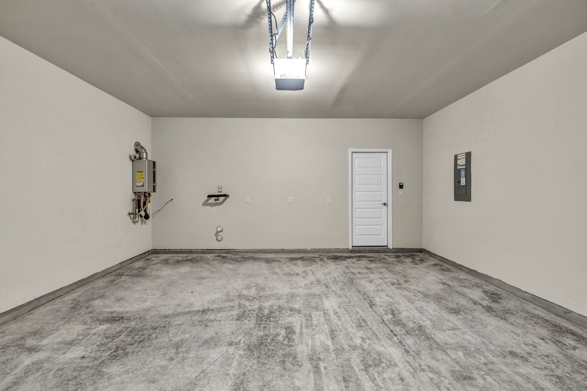 393 El Capitan Loop Dripping Springs, TX 78620 - Photo 6 of 30