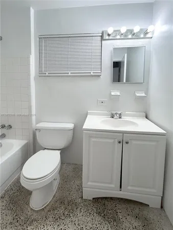 $1,650 | 699 Northeast 86th Street, Unit 2, Miami, FL 33138