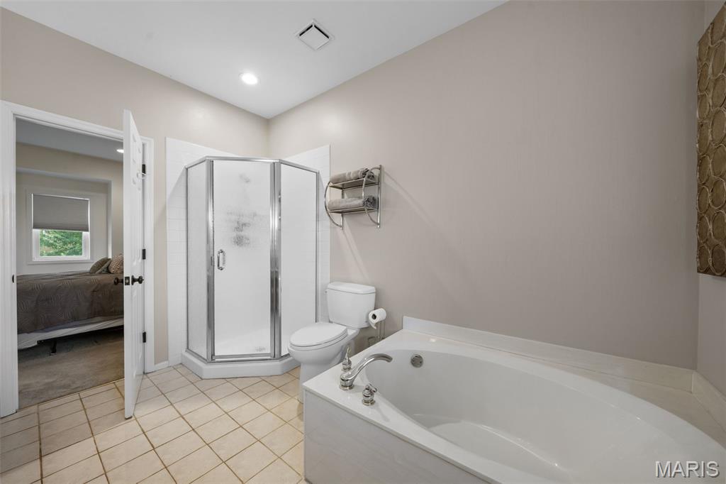 1028 North Spoede Road Creve Coeur, MO 63146 - Photo 28 of 56