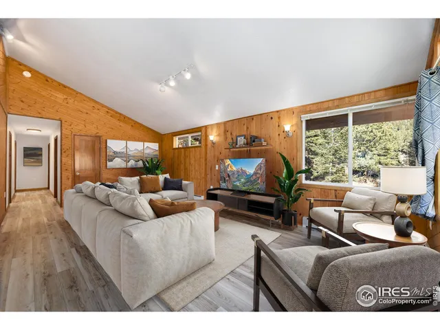 $765,000 | 417 Cedar Drive, Lyons, CO 80540