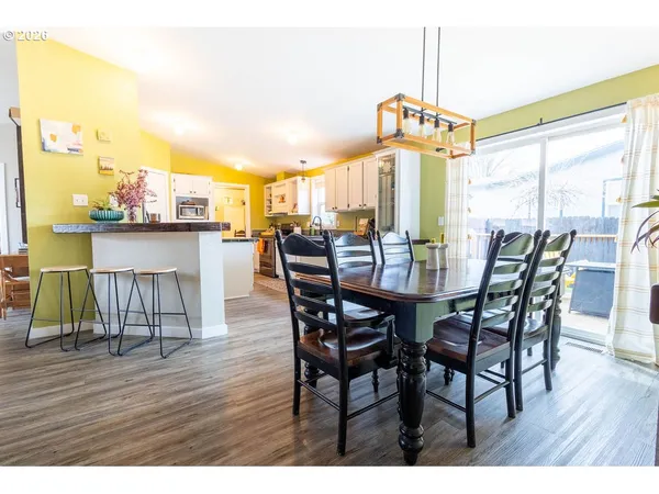 $350,000 | 2225 Terra Lee Court, La Grande, OR 97850