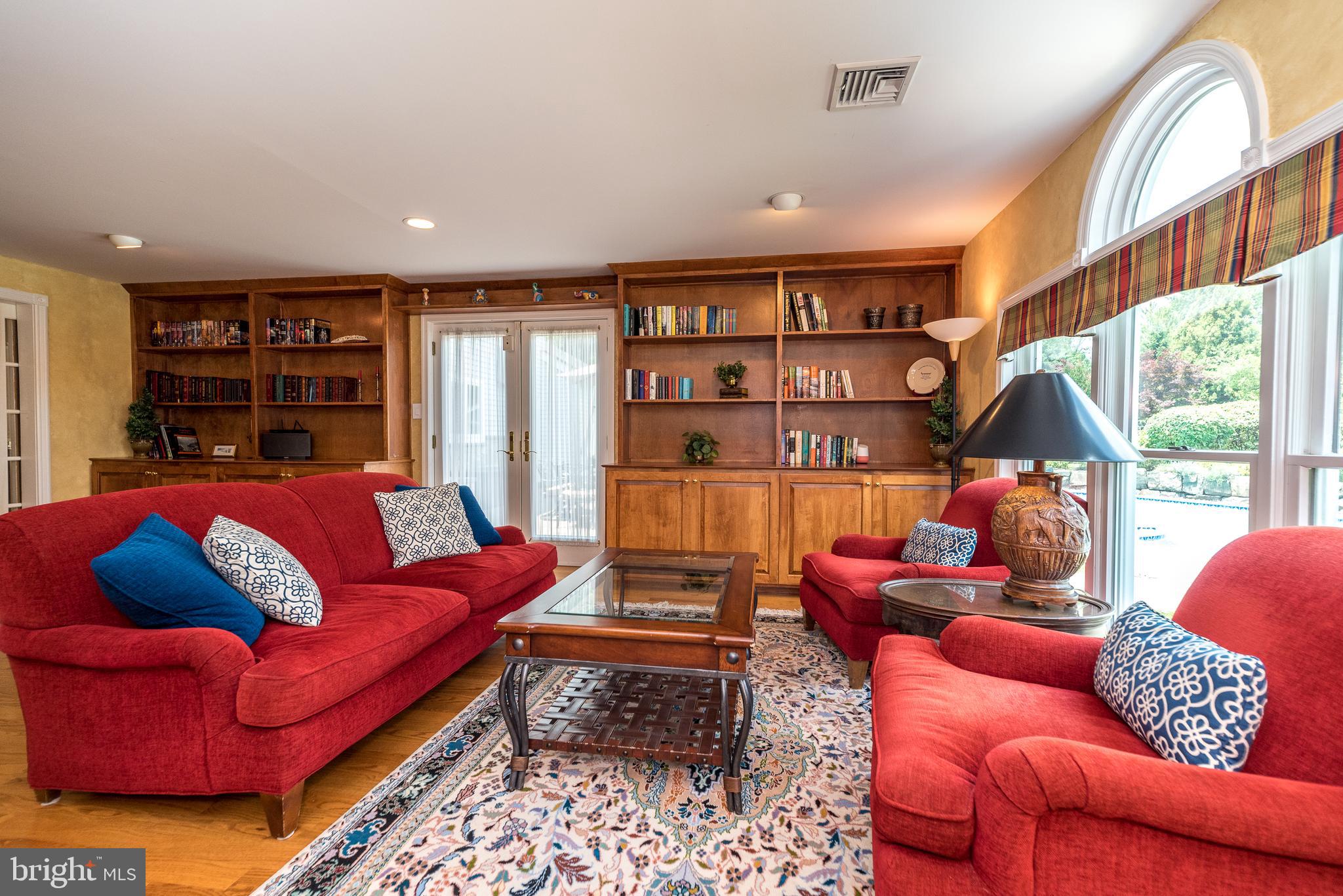 728 Signal Hill Road Dresher, PA 19025 - Photo 26 of 100 Family room