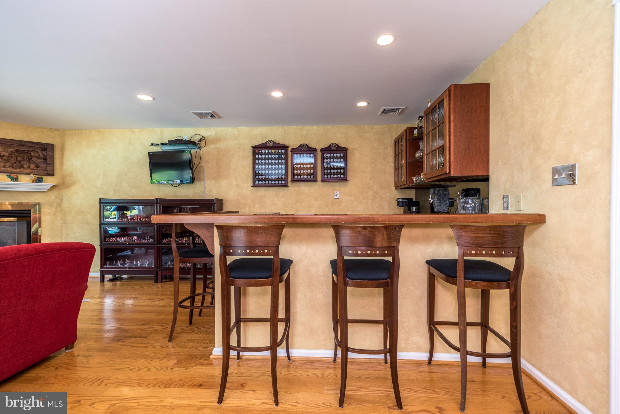 728 Signal Hill Road Dresher, PA 19025 - Photo 29 of 100 Family room