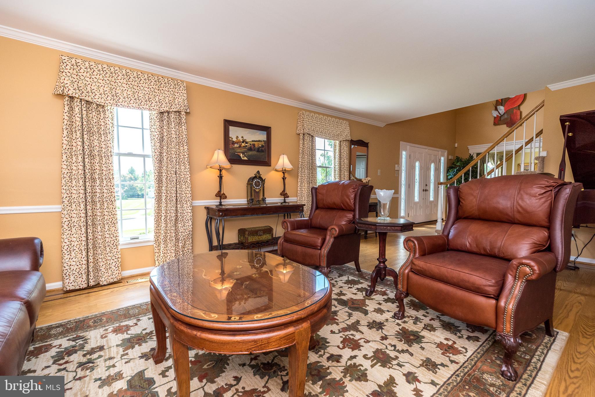 728 Signal Hill Road Dresher, PA 19025 - Photo 31 of 100 Living room