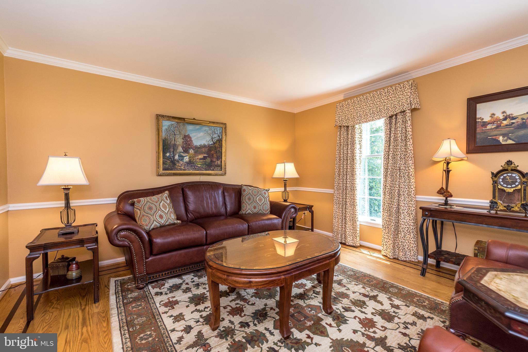 728 Signal Hill Road Dresher, PA 19025 - Photo 32 of 100 Living room
