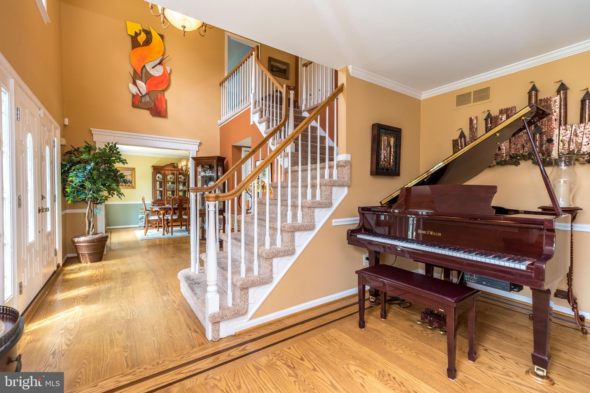 728 Signal Hill Road Dresher, PA 19025 - Photo 33 of 100 Living room