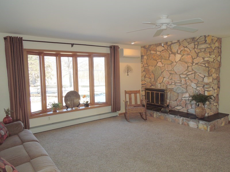 17424 Lochner Road Spencerville, IN 46788 - Photo 4 of 30 Gallery Image 4