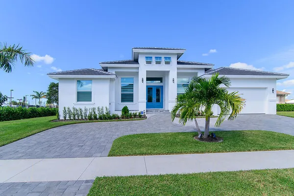$1,500,000 | 108 Gulfstream Street, Marco Island, FL 34145