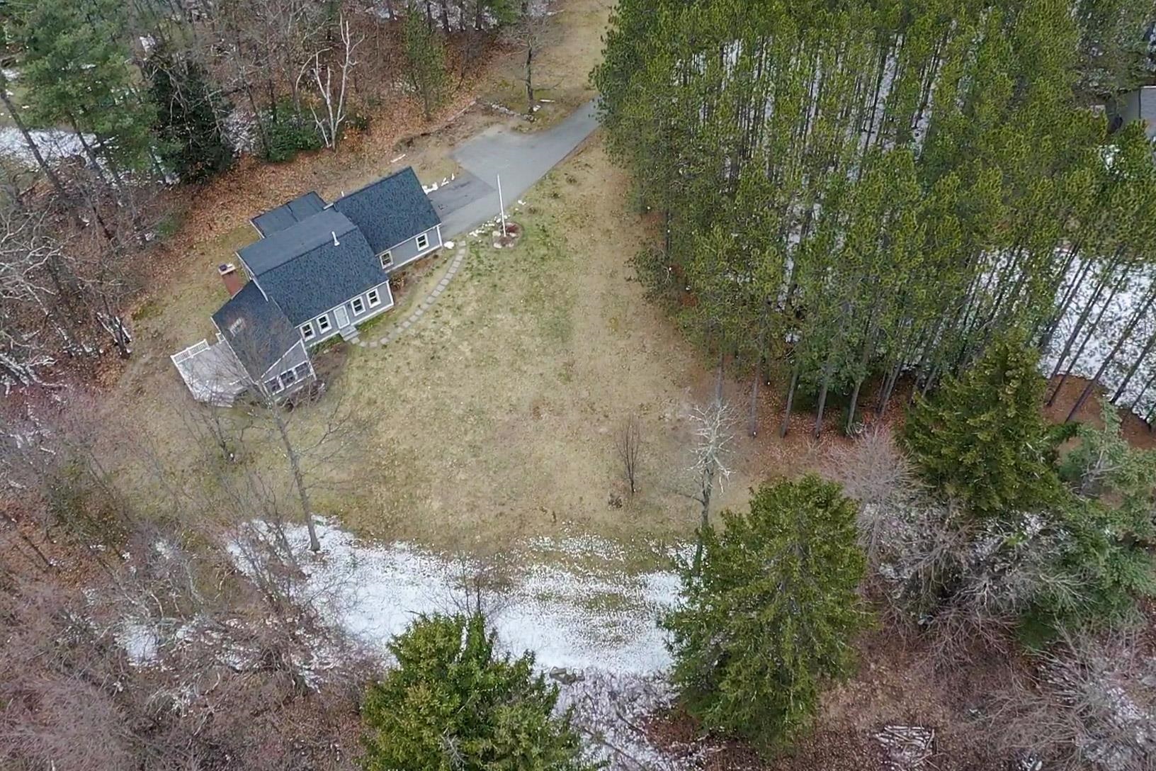 7 A Stearns Road Amherst, NH 03031 - Photo 13 of 34