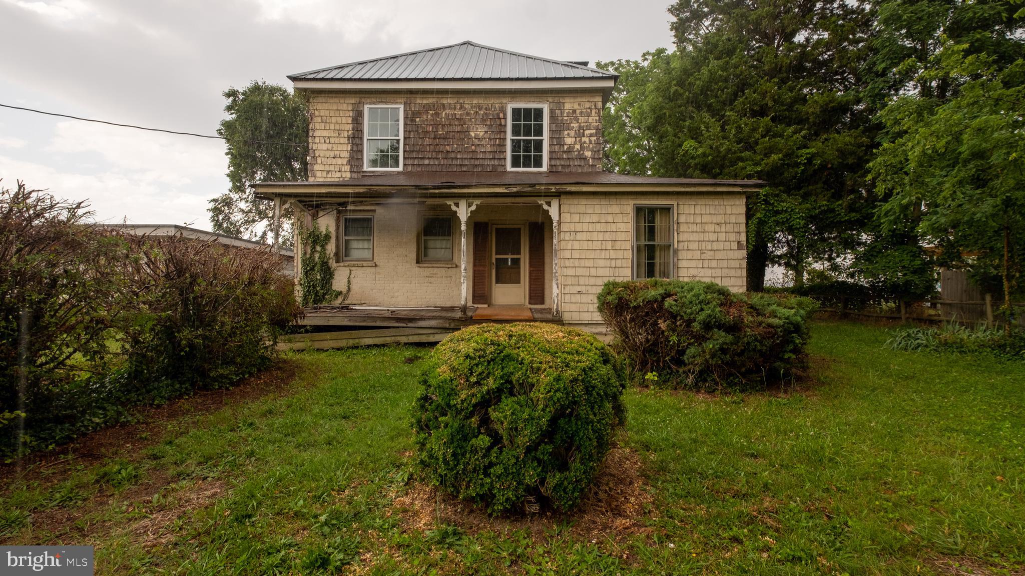 17446 Rock Point Road Newburg, MD 20664 - Photo 3 of 6 Gallery Image 3