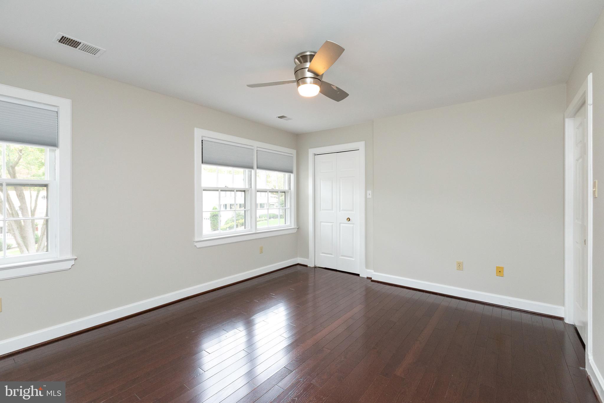 2824 Rifle Ridge Road Oakton, VA 22124 - Photo 26 of 50 Bedroom #3 with hardwoods