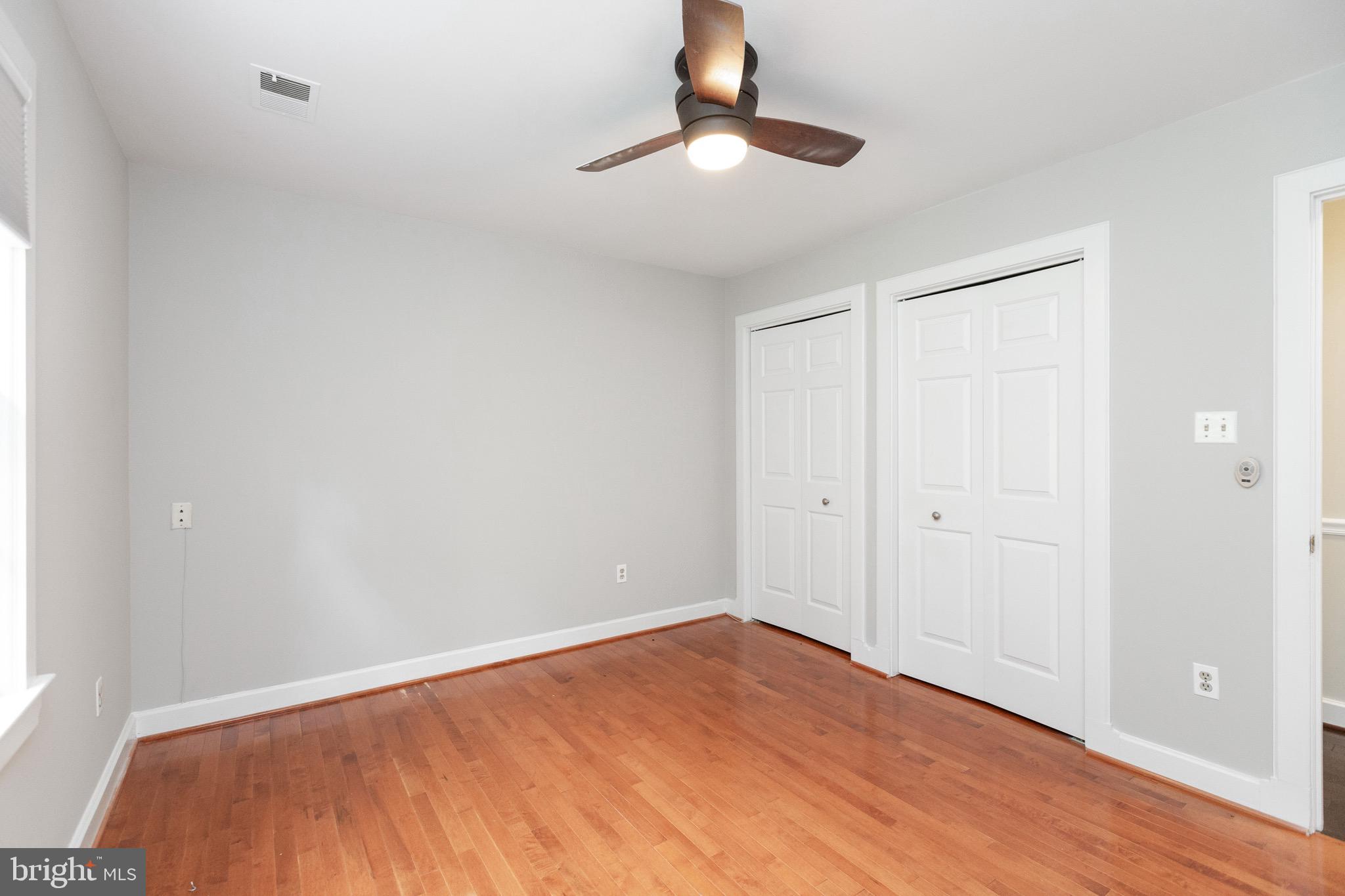 2824 Rifle Ridge Road Oakton, VA 22124 - Photo 27 of 50 Bedroom #4 with hardwoods