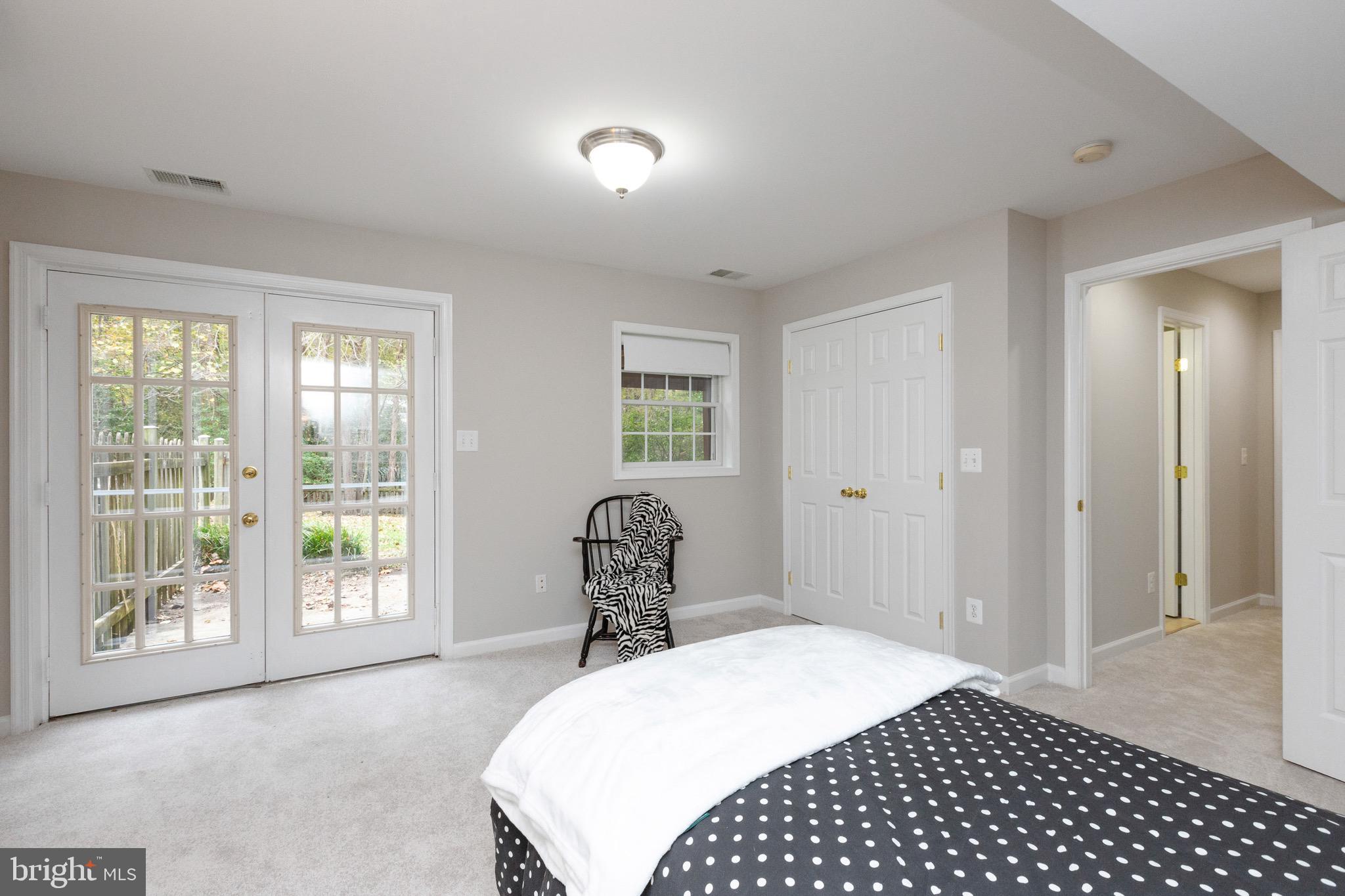 2824 Rifle Ridge Road Oakton, VA 22124 - Photo 29 of 50 Walk out to private patio