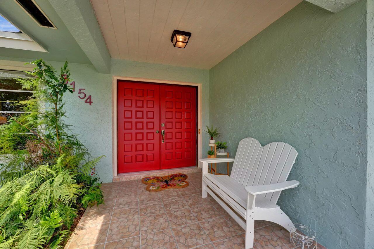 5154 Oak Hill Road Delray Beach, FL 33484 - Photo 2 of 27 RJP03063