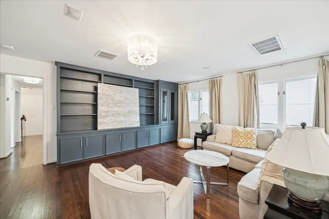 $2,995,000 | 3109 Avalon Place, Houston, TX 77019