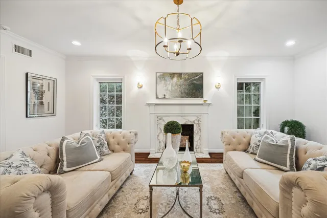 $2,995,000 | 3109 Avalon Place, Houston, TX 77019