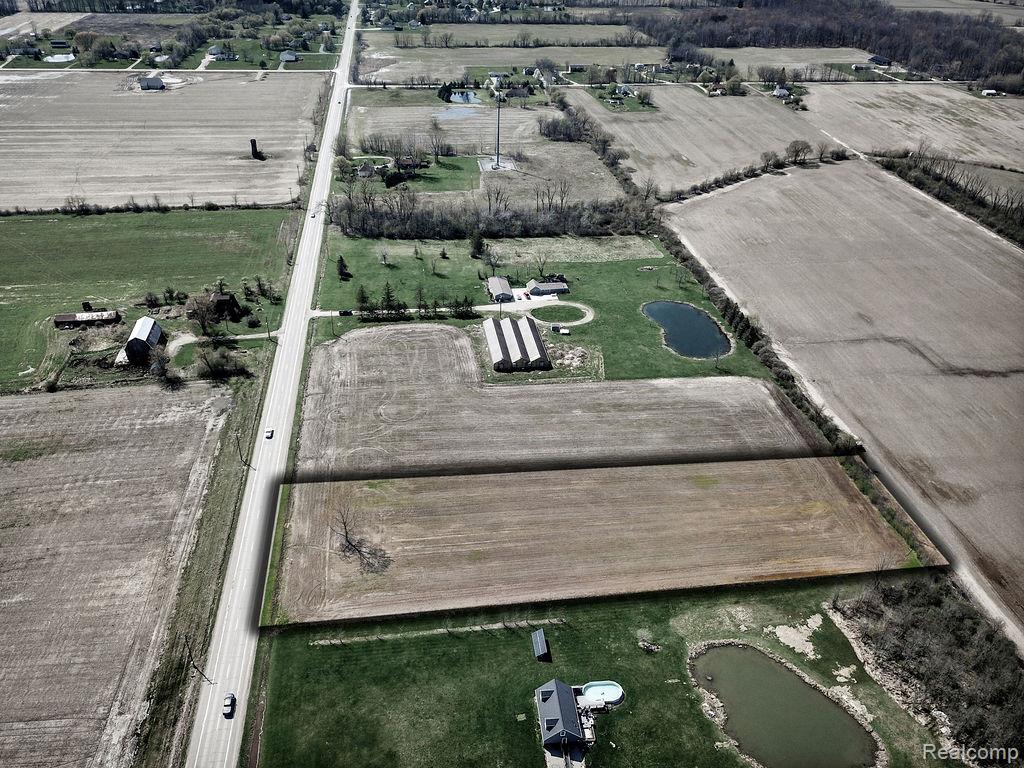 32 32 Mile Road New Haven, MI 48050 - Photo 2 of 7