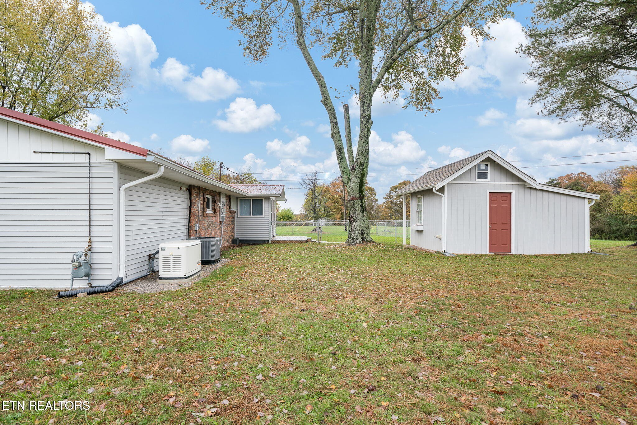 74 Farmer Road Crossville, TN 38571 - Photo 32 of 41