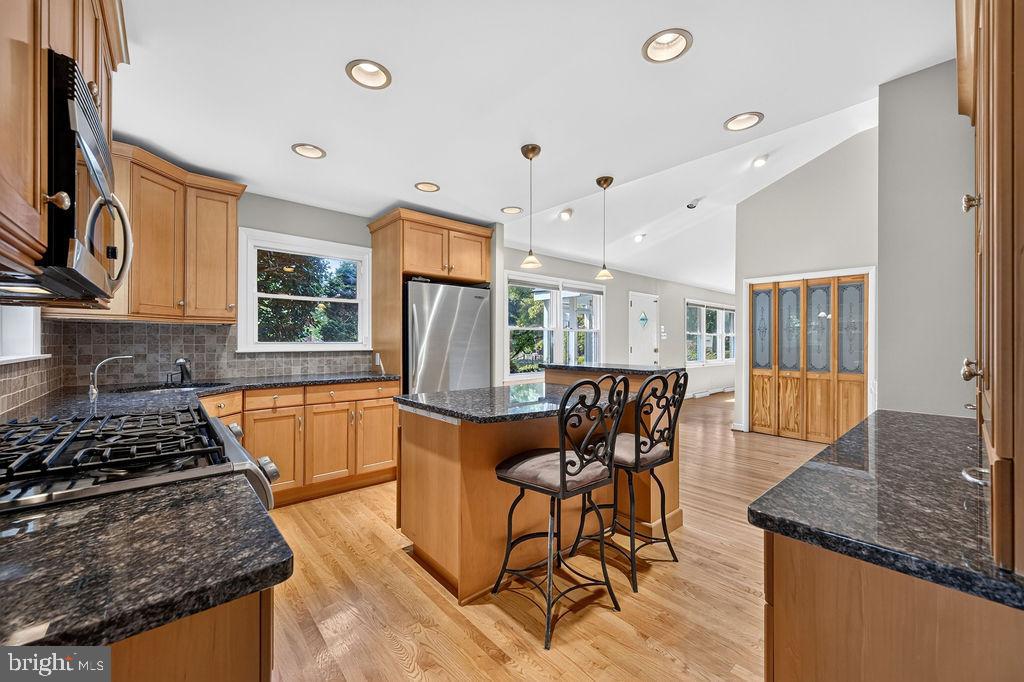 840 Pembroke Road Rydal, PA 19046 - Photo 16 of 49 Gallery Image 16
