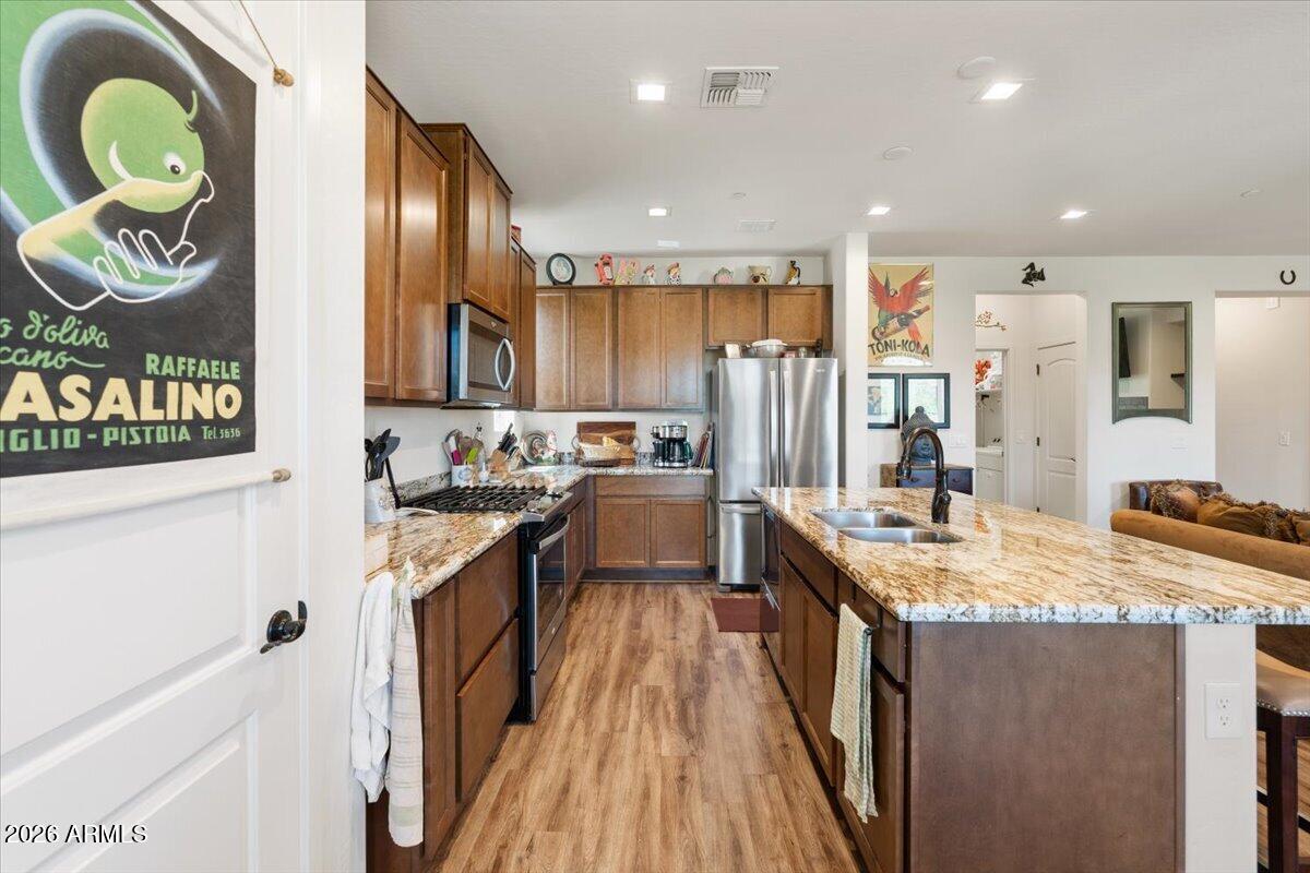 463 Cleopatra Hill Road Clarkdale, AZ 86324 - Photo 13 of 44 13-Kitchen