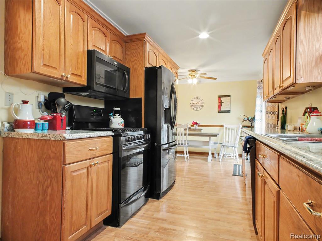 5430 West Frances Road Clio, MI 48420 - Photo 9 of 45