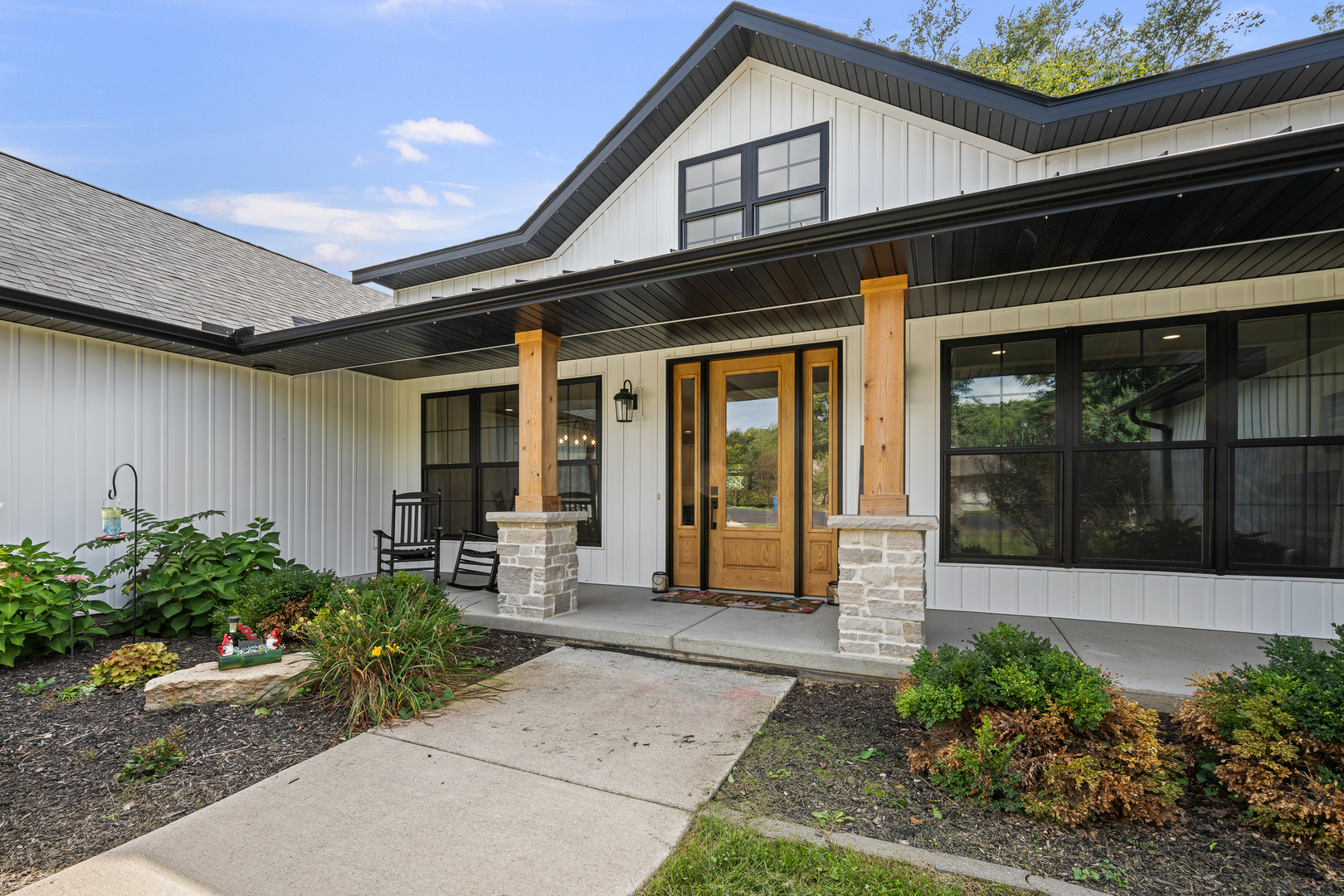 1805 Ridgefield Drive Port Byron, IL 61275 - Photo 3 of 93 Gallery Image 3