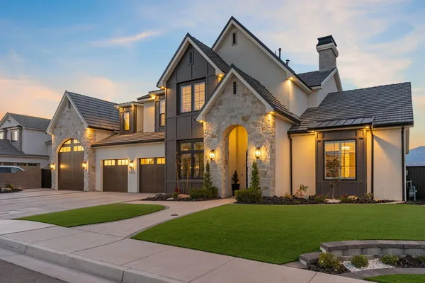 $2,300,000 | 3415 Seegmiller Drive, St. George, UT 84790