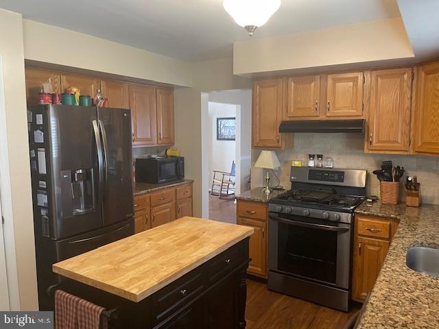 1859 Shellbark Drive Reading, PA 19608 - Photo 11 of 34