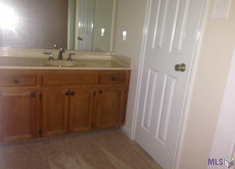 15434 Springwood Avenue Baton Rouge, LA 70817 - Photo 5 of 10 Gallery Image 5