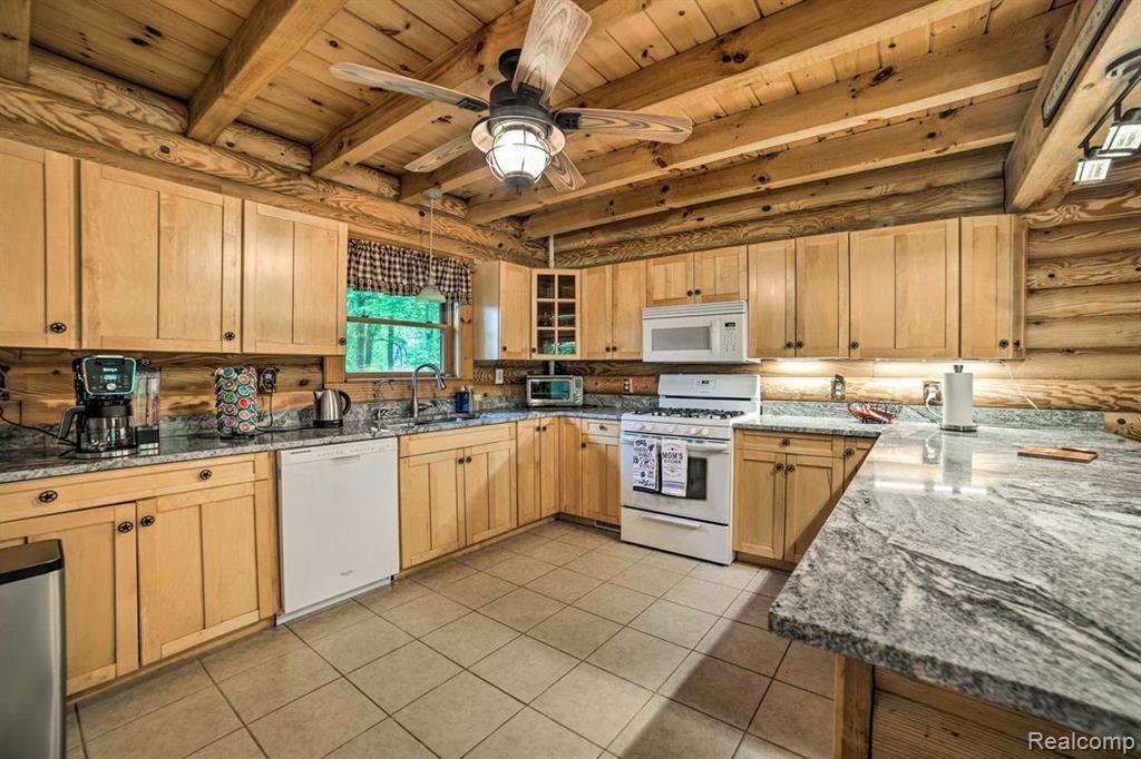 4380 Donnely Road Jackson, MI 49201 - Photo 10 of 41