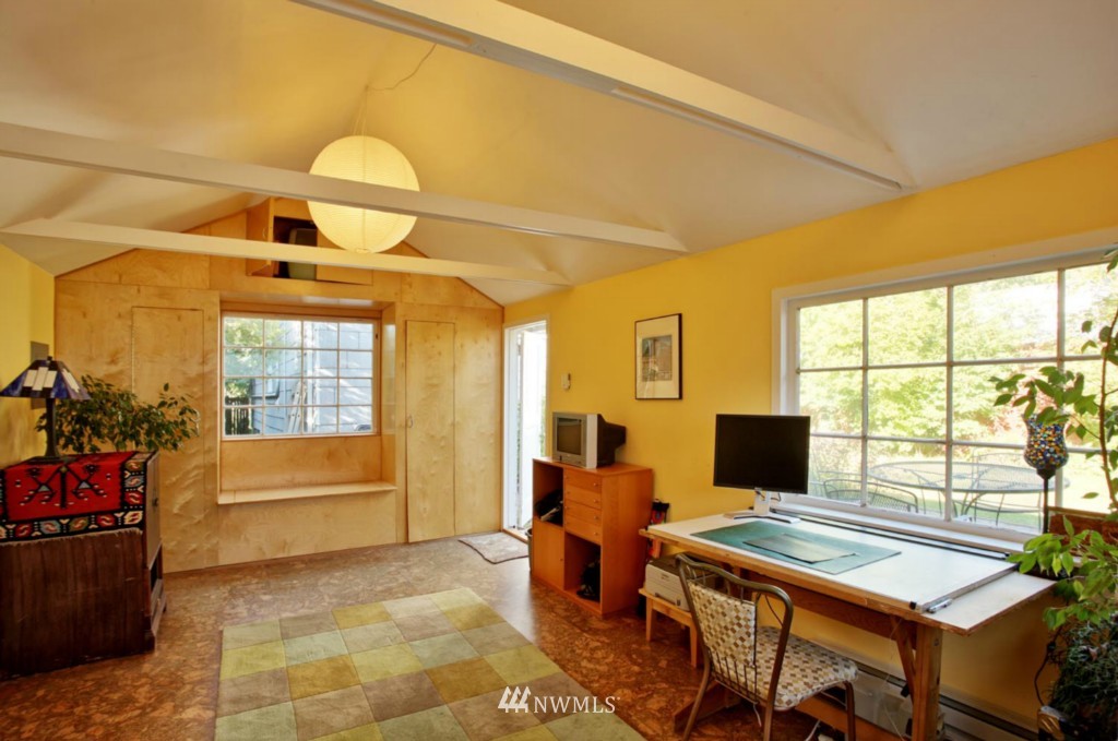 119 North 81st Street Seattle, WA 98103 - Photo 14 of 15 Gallery Image 14