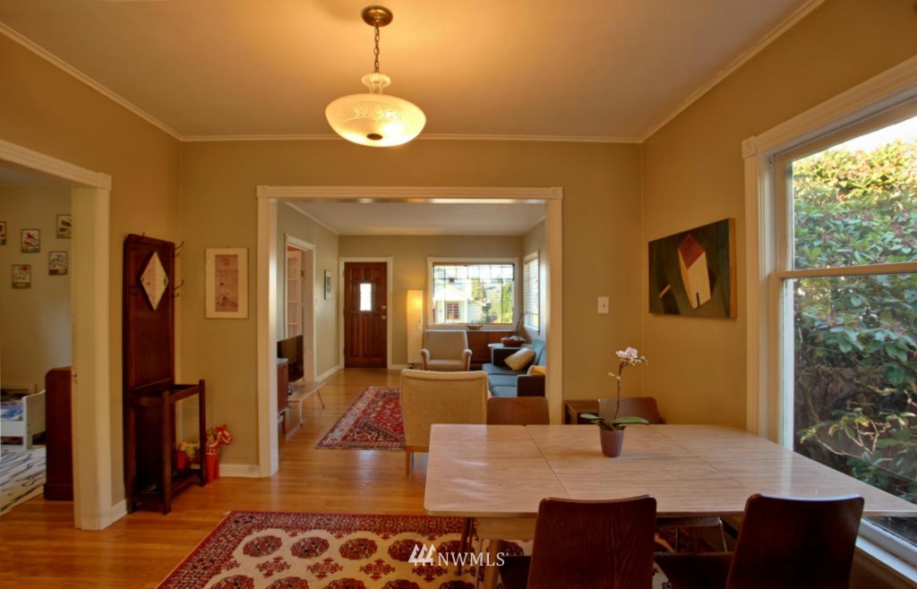 119 North 81st Street Seattle, WA 98103 - Photo 5 of 15 Gallery Image 5