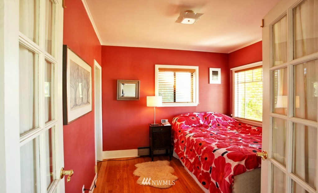 119 North 81st Street Seattle, WA 98103 - Photo 9 of 15 Gallery Image 9