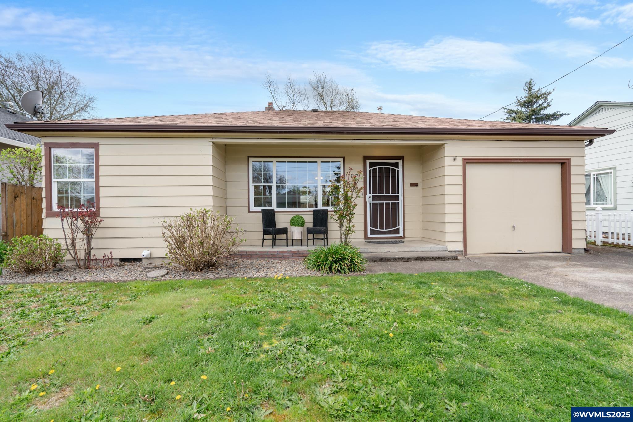 1212 Southwest Walnut Street Albany, OR 97321 - Photo 1 of 25 Gallery Image 1