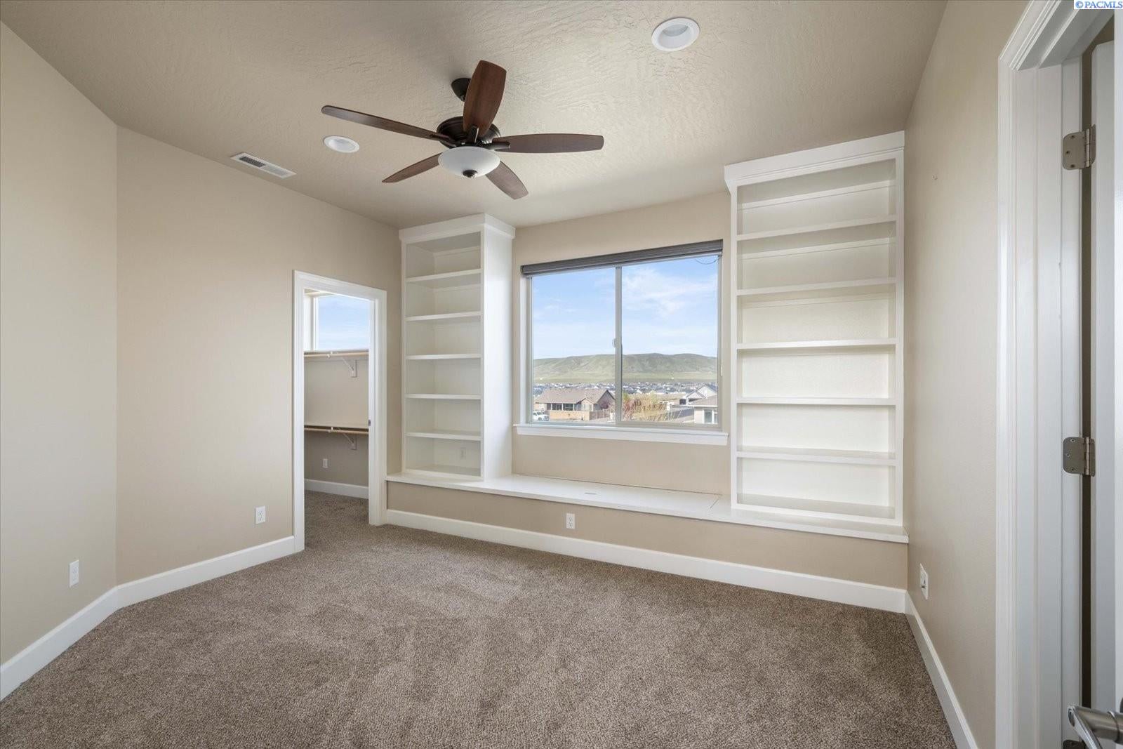 72805 East Reata Road Kennewick, WA 99338 - Photo 31 of 50 Gallery Image 31