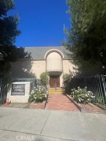 $399,750 | 17045 Roscoe, Unit 14, Northridge, CA 91325