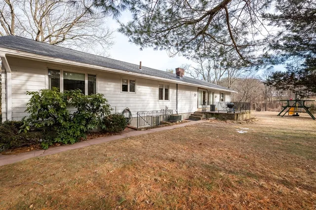 $979,500 | 702 Blue Hill Avenue, Milton, MA 02186