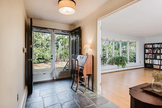 $979,500 | 702 Blue Hill Avenue, Milton, MA 02186