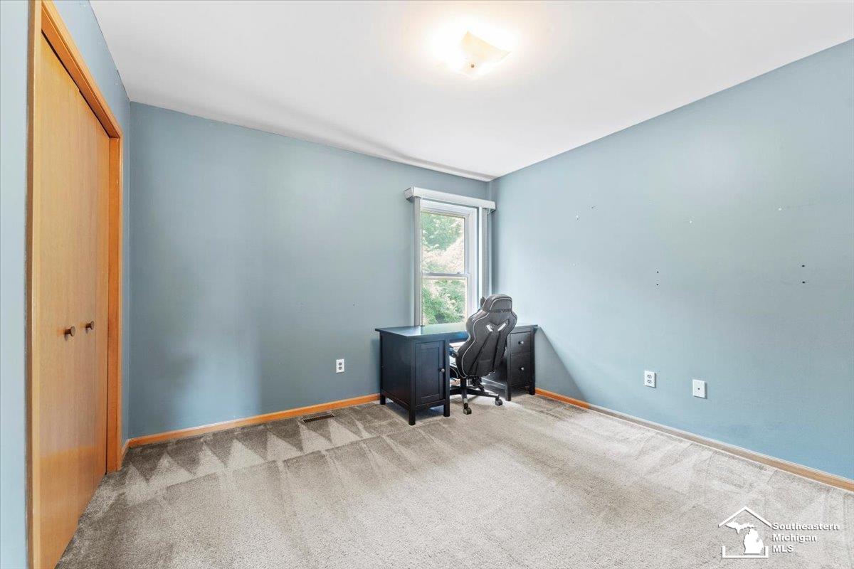 26201 King Road Romulus, MI 48174 - Photo 17 of 30