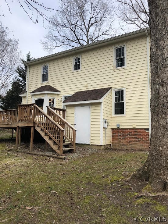 5012 Wilconna Road Chesterfield, VA 23832 - Photo 2 of 14 a view of a house with a yard and deck