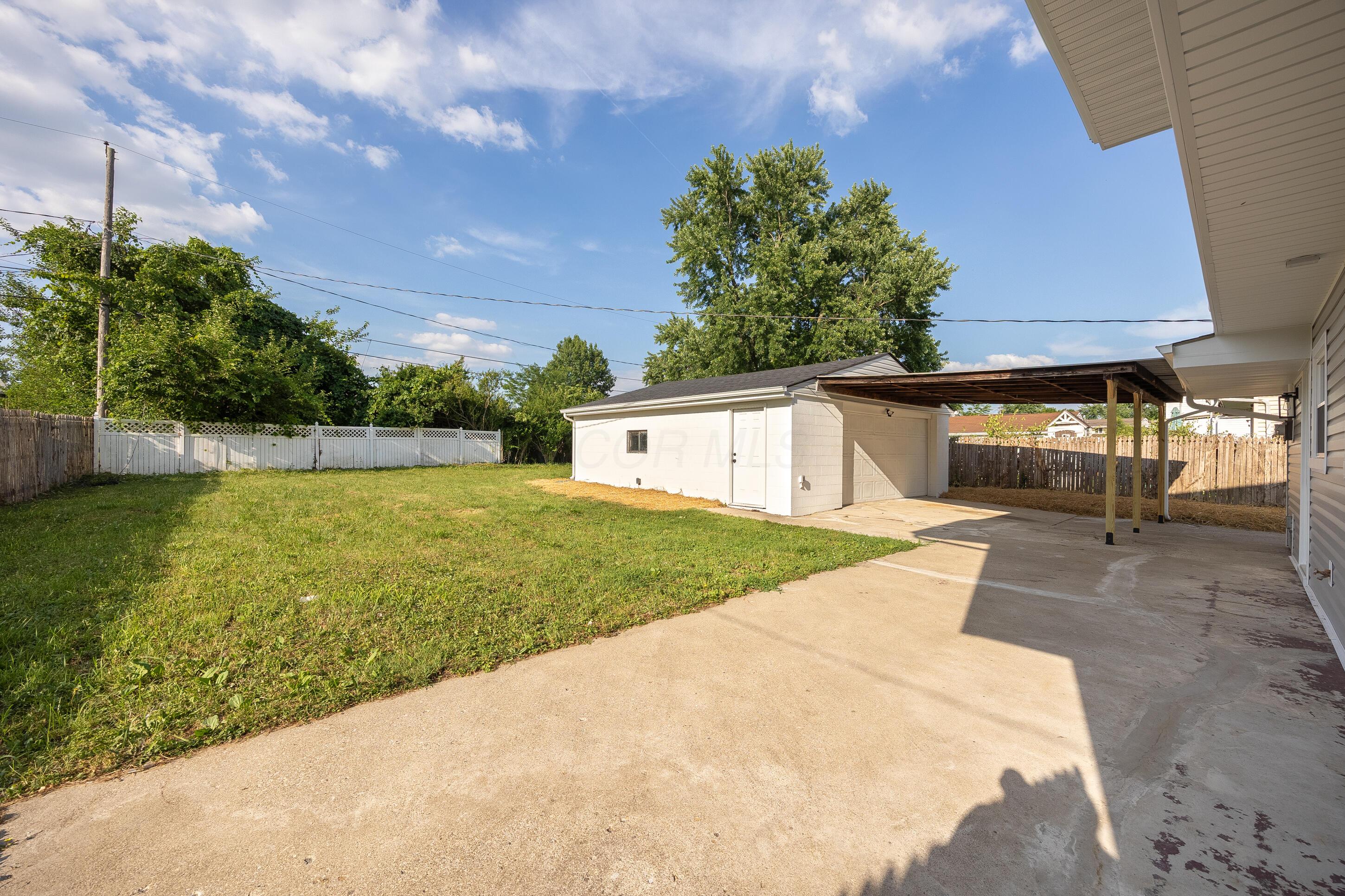 876 Grenada Road Columbus, OH 43207 - Photo 46 of 48 Detached Garage