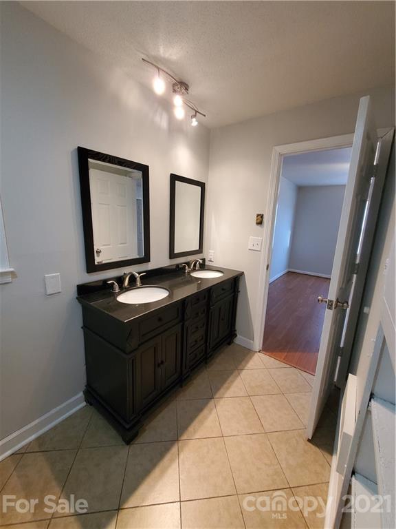 6325 Barrier Store Road, Unit 6325 Mount Pleasant, NC 28124 - Photo 5 of 16 Gallery Image 5