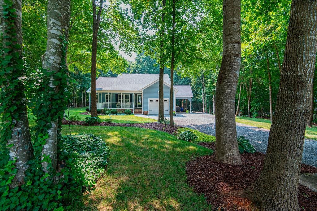1304 High Ridge Drive Mebane, NC 27302 - Photo 4 of 35 Gallery Image 4